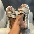 Women’s Bow Platform Slide Sandals for Casual Summer Wear Beige