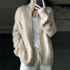 Women’s Cozy Zip-Up Cable Knit Cardigan Beige