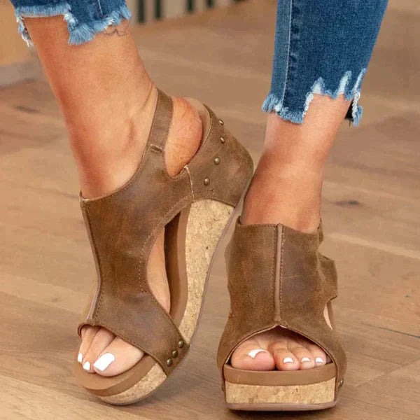 Women’s Sandals for Comfort and Support Brown
