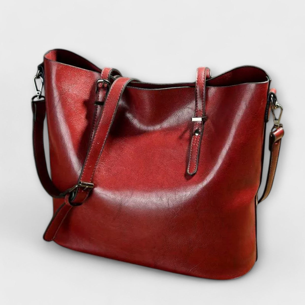 Women’s Classic Structured Shoulder Bag for Everyday Elegance Red