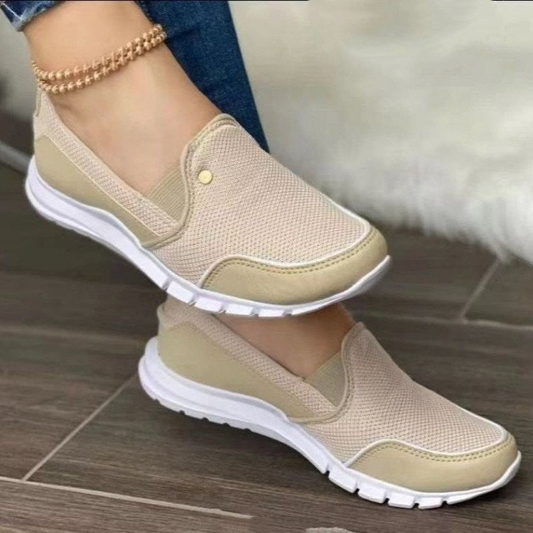 Women’s Simple Fashionable Loafers for Everyday Wear Gold