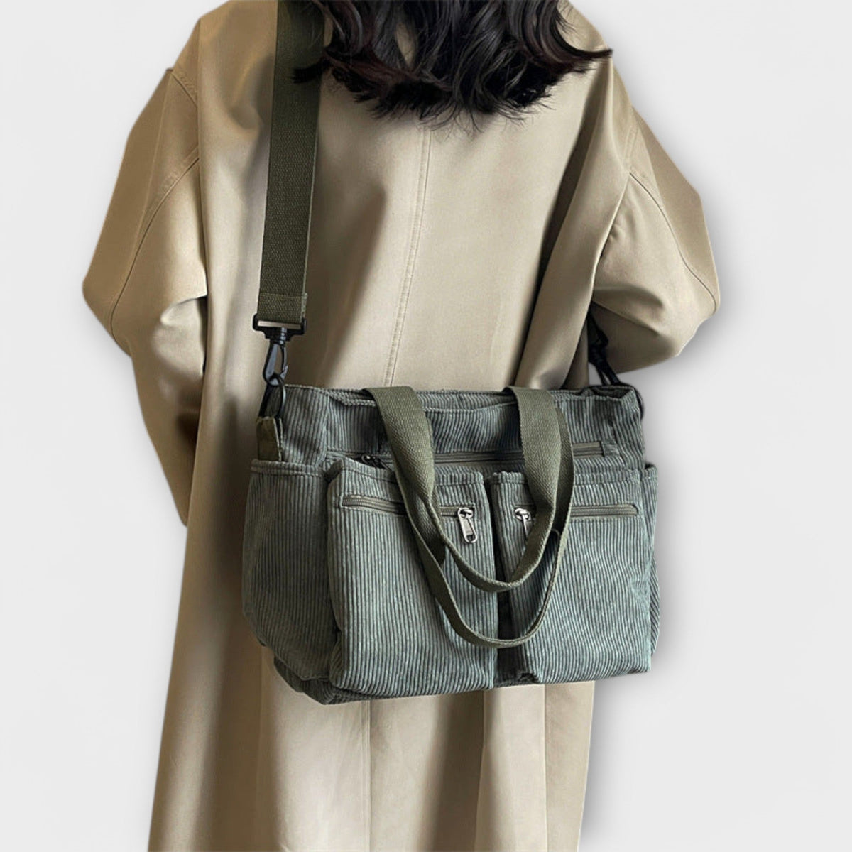 Women’s Spacious Everyday Tote Bag with Functional Design