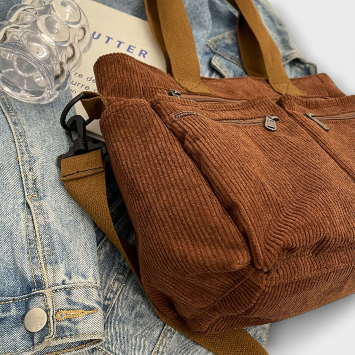 Women’s Spacious Everyday Tote Bag with Functional Design