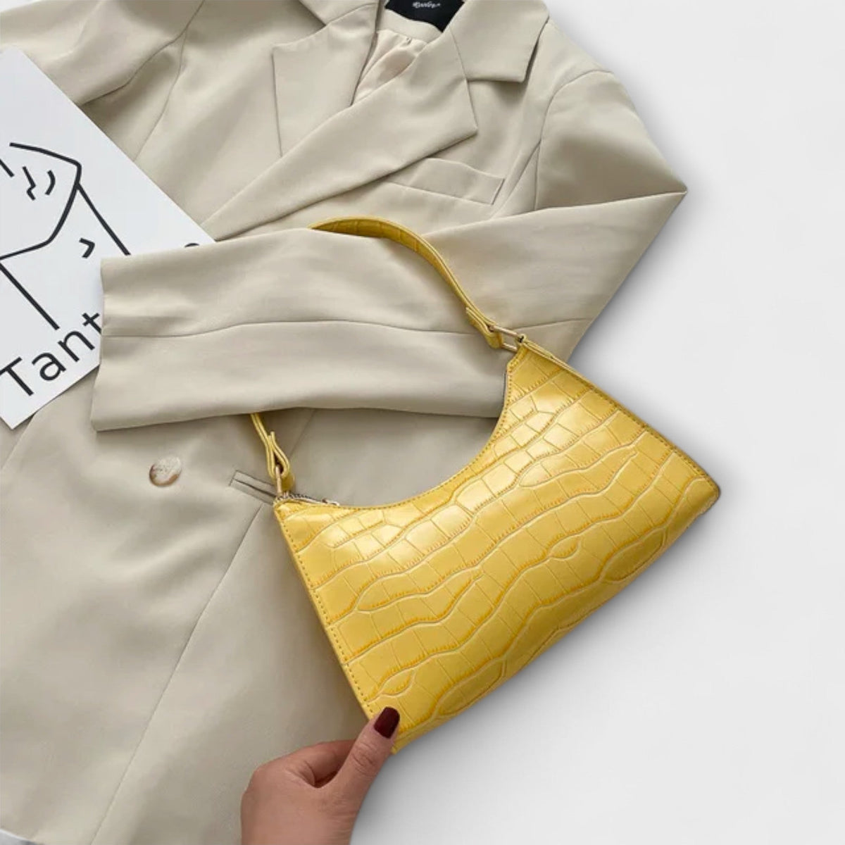 Women’s Iconic Classic Shoulder Bag - Effortless Summer Style Yellow