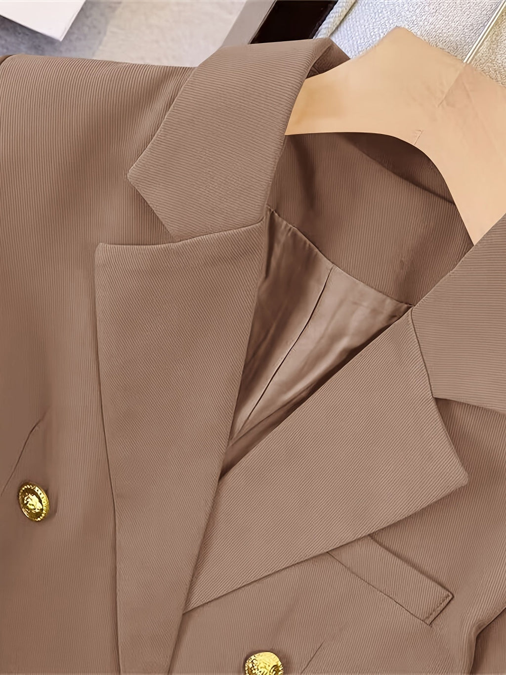 Women’s Tailored Double Breasted Blazer Jacket for Winter Styling