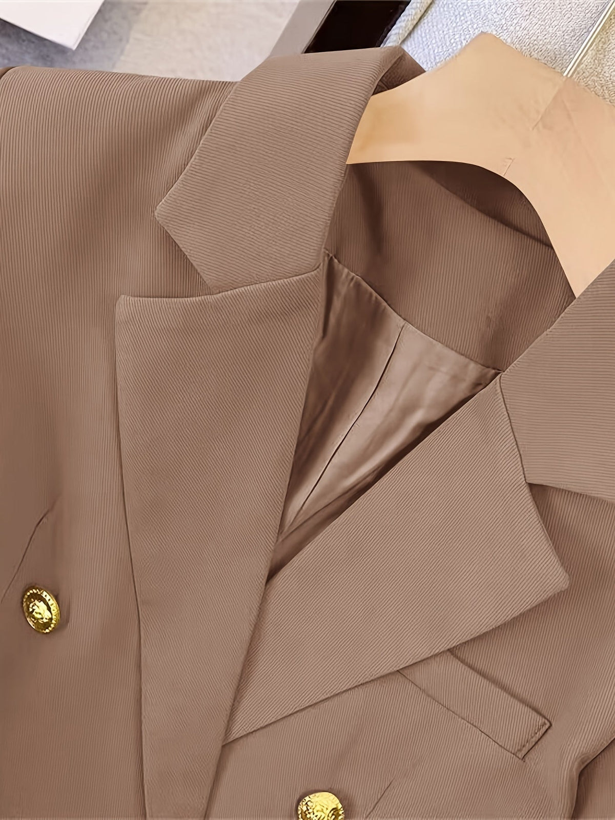 Women’s Tailored Double Breasted Blazer Jacket for Winter Styling