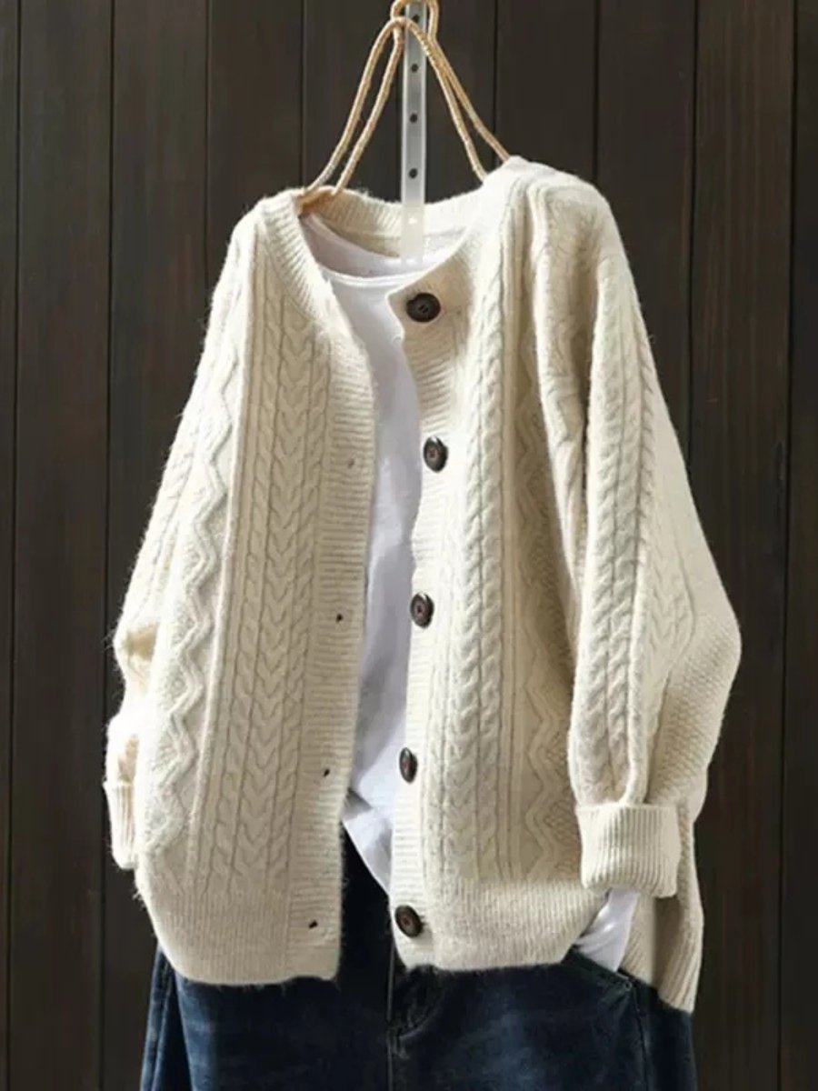 Women’s Oversized Cable-Knit Button-Down Cardigan Beige