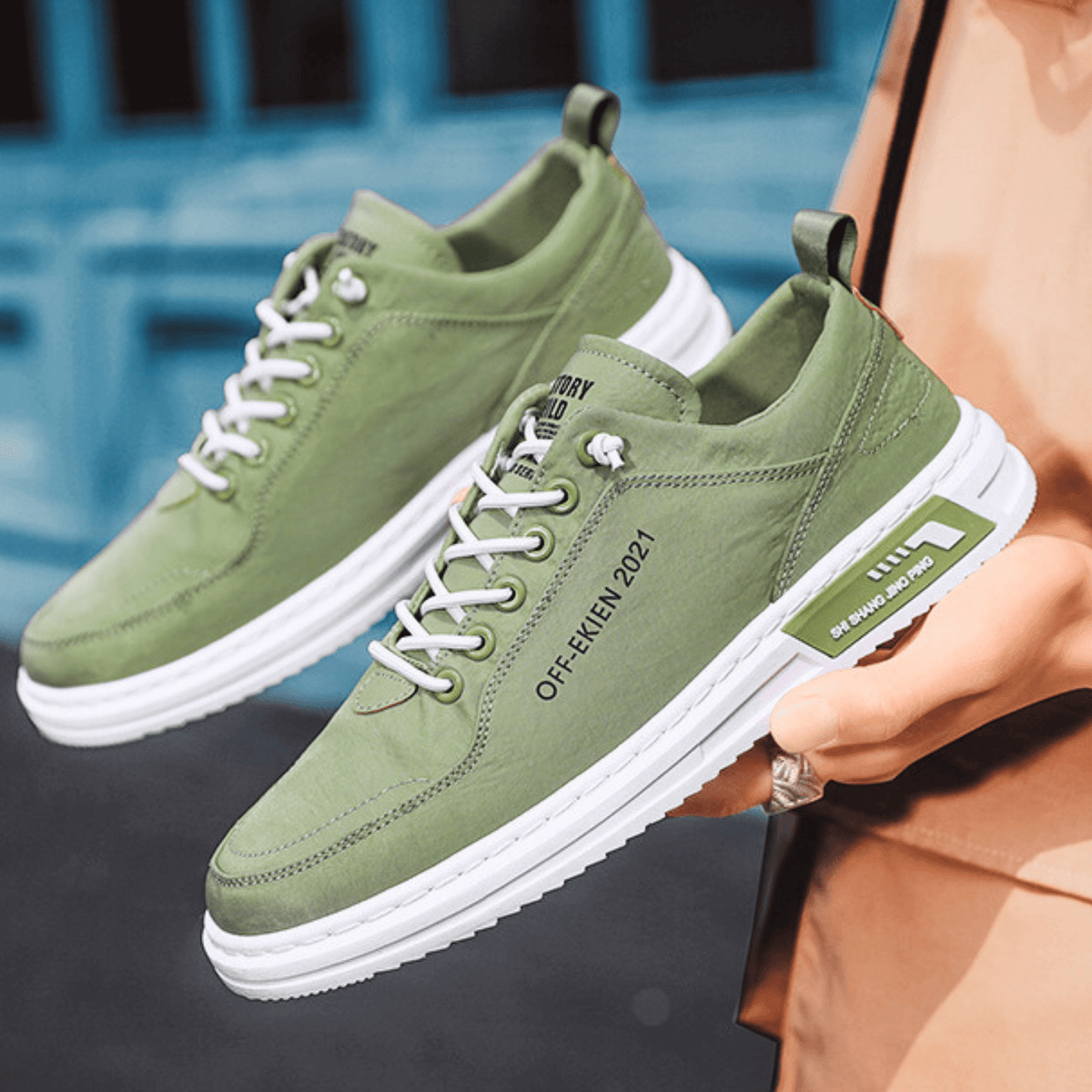 Men’s Comfortable Casual Sneakers