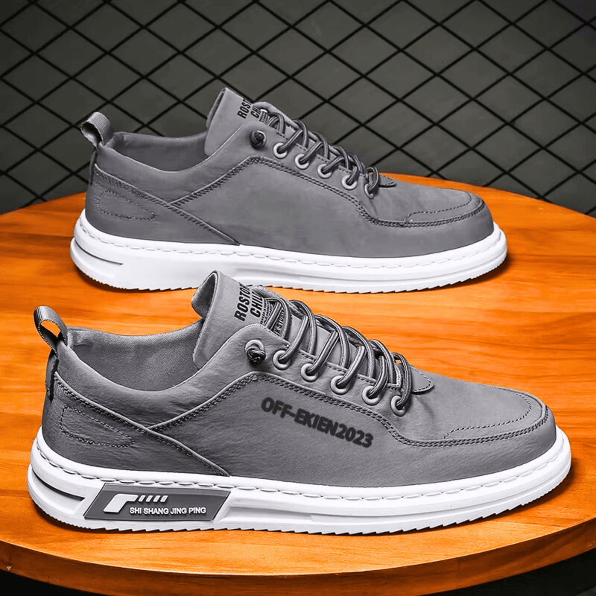 Men’s Comfortable Casual Sneakers