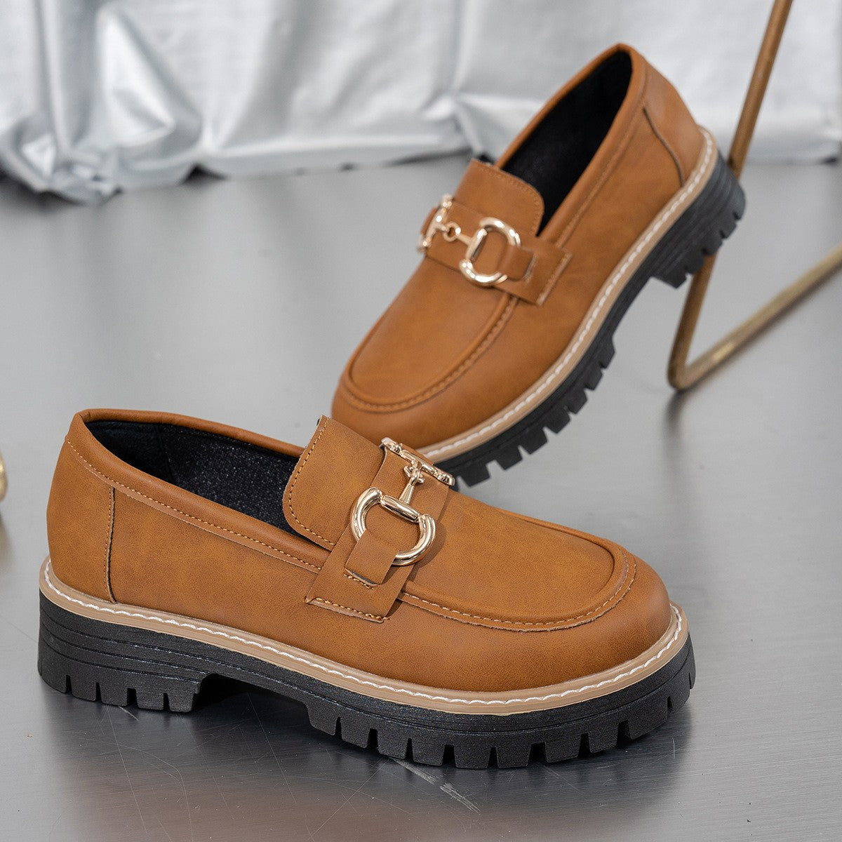 Women’s Elegant Platform Loafers with Round Toe