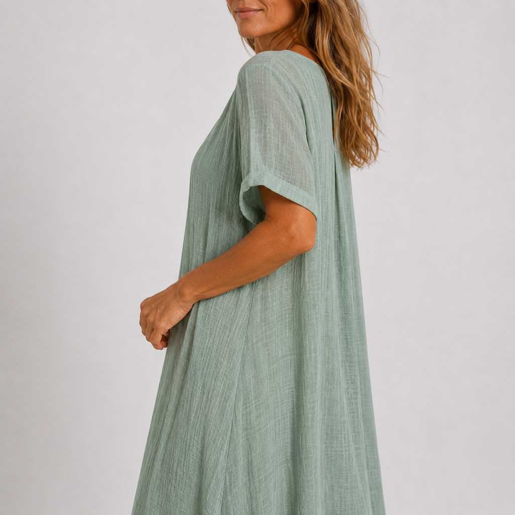 Women’s Flowing Maxi Dress