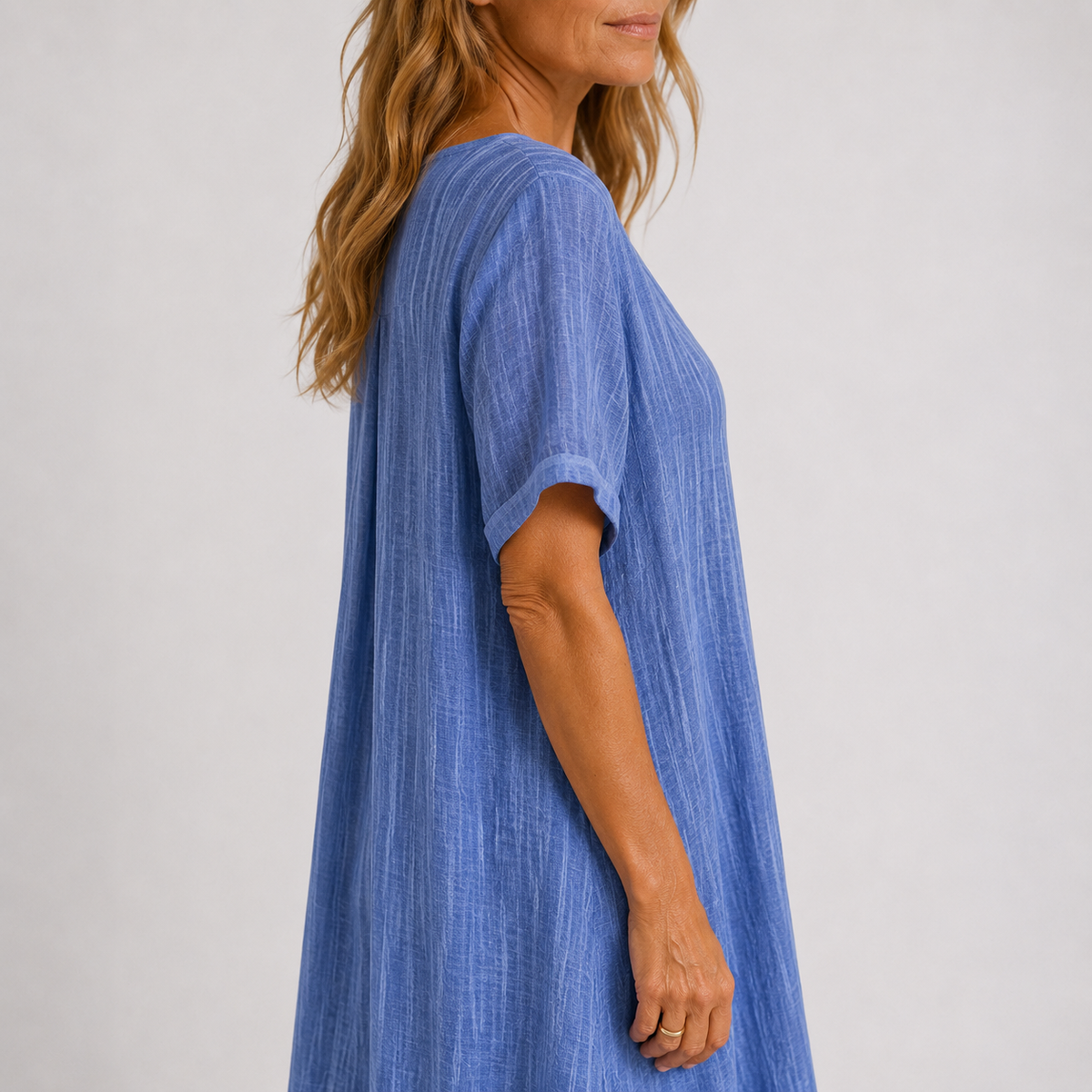 Women’s Flowing Maxi Dress