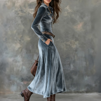 Women’s Modern Flowy Maxi Dress