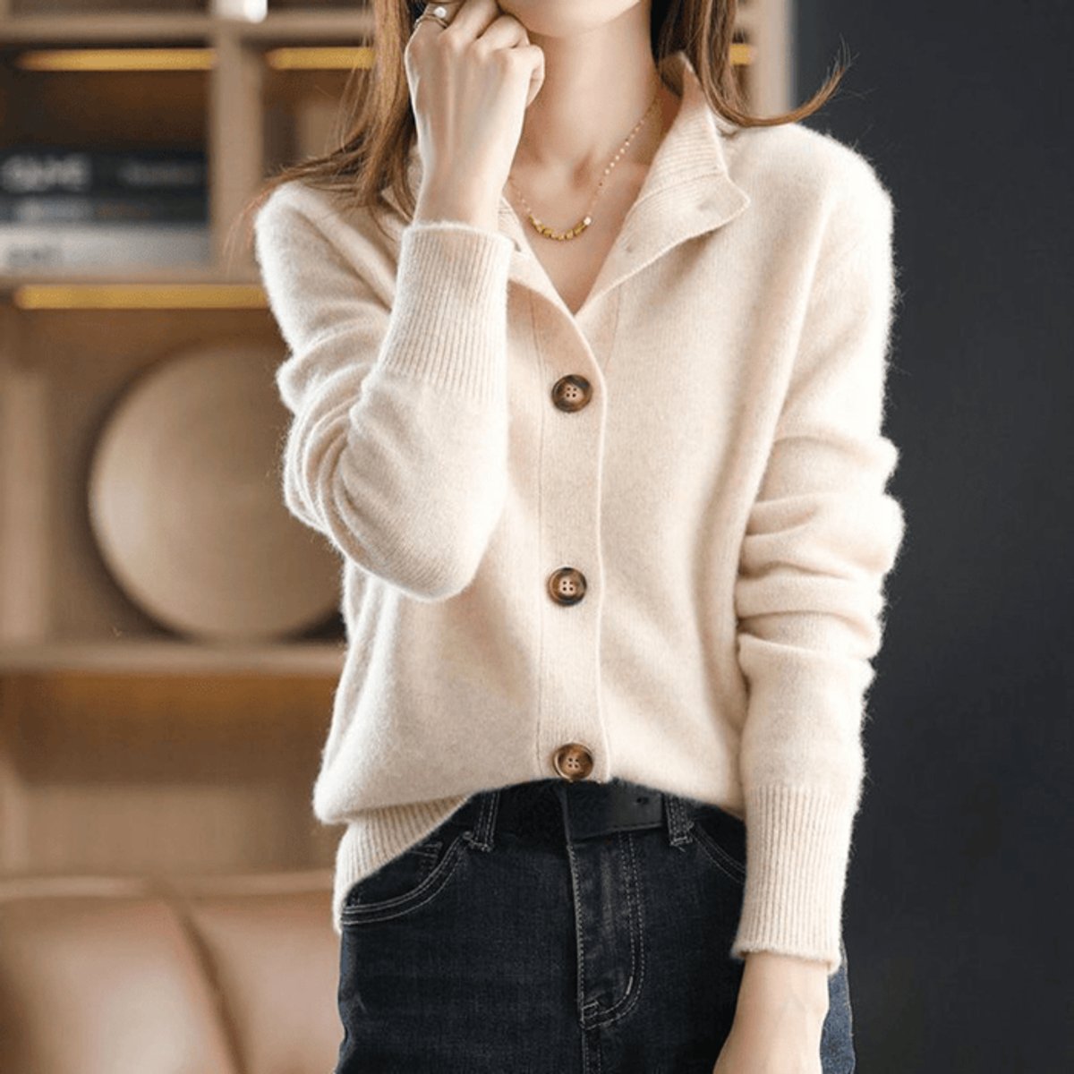 Women’s Button-Front Knit Cardigan Beige