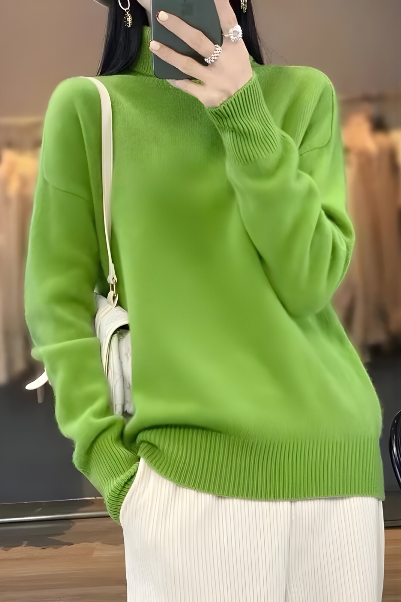 Women’s Knitted Roll-Neck Jumper Light Green