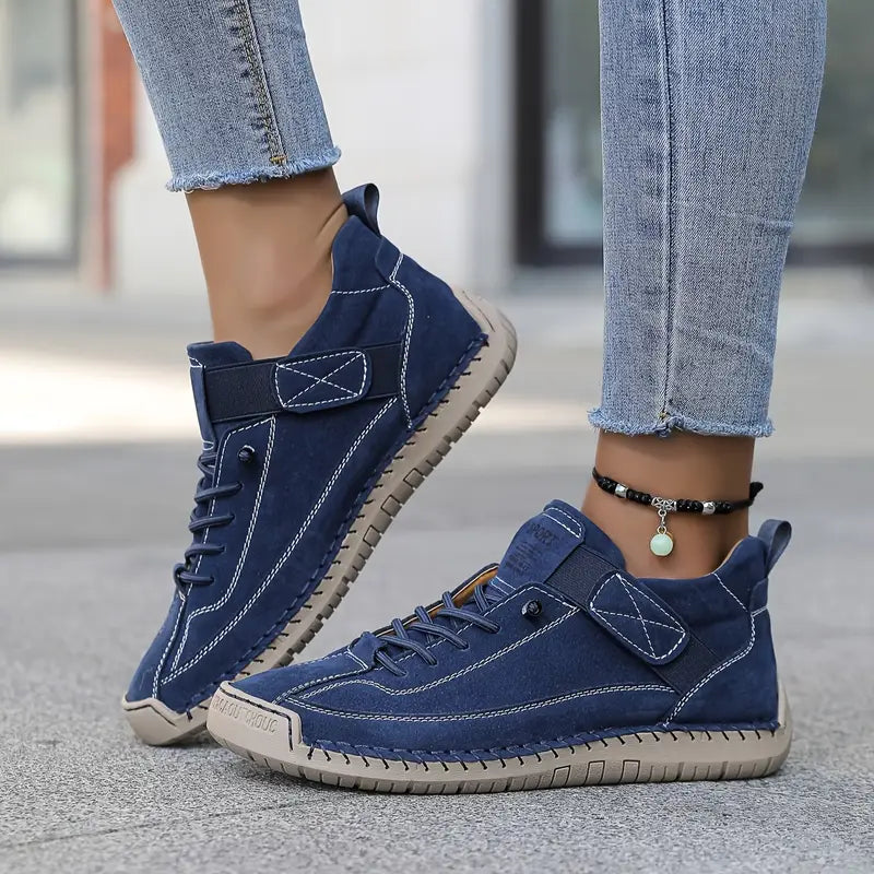 Women’s Classic Lace-Up Casual Sneakers Blue