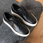Men’s Minimalist Comfort Trainers with Supportive Footbed