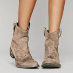 Women’s Classic Pointed-Toe Heels Khaki
