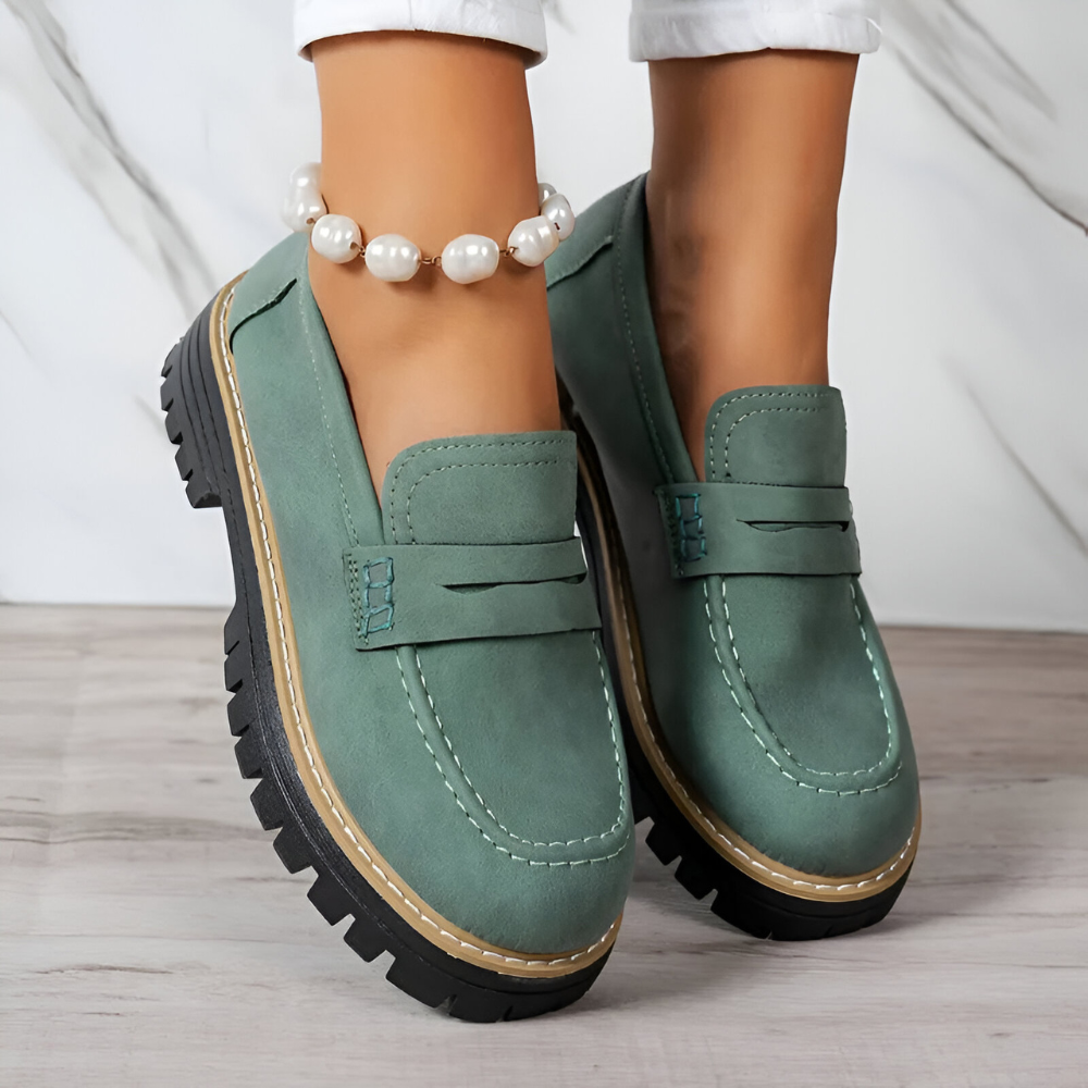Women’s Wide Fit Comfort Loafers
