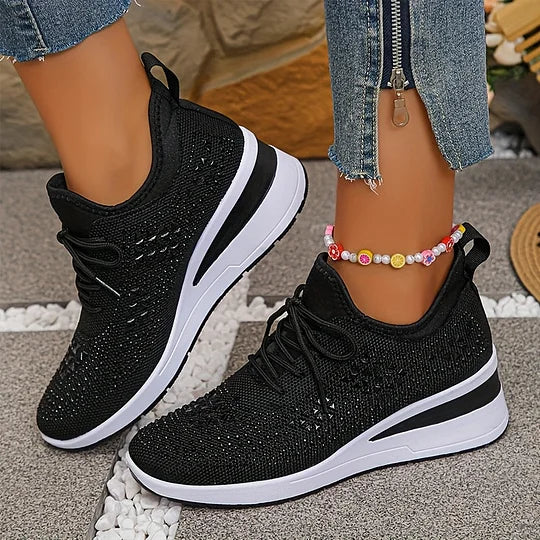 Women’s Wide Fit Comfort Sneakers with Arch Support Black