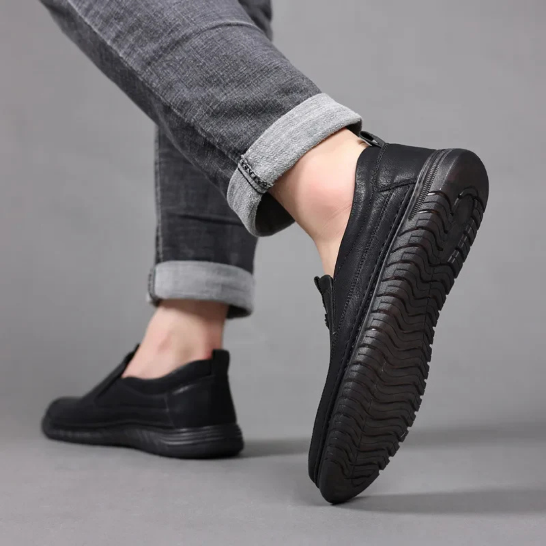Women’s Comfortable Wide Fit Cushioned Trainers Black