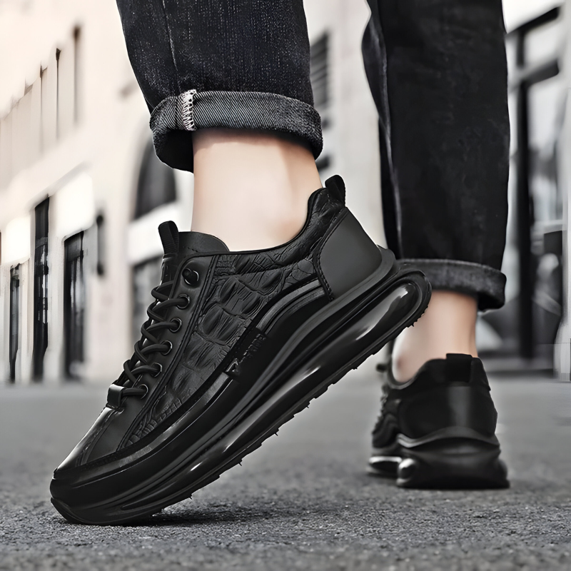 Men’s Comfortable Wide Fit Cushioned Trainers