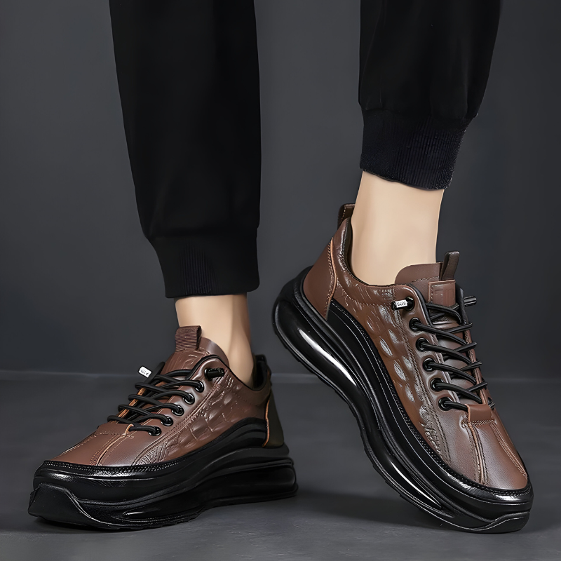 Men’s Comfortable Wide Fit Cushioned Trainers Brown