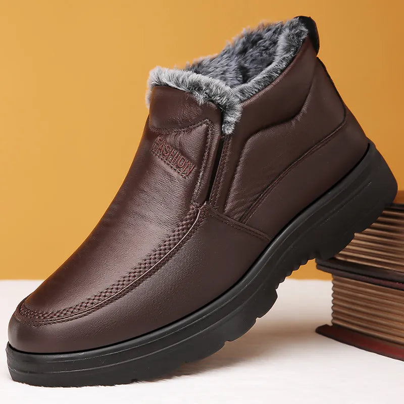 Men’s Durable Comfort Wide Fit Trainers