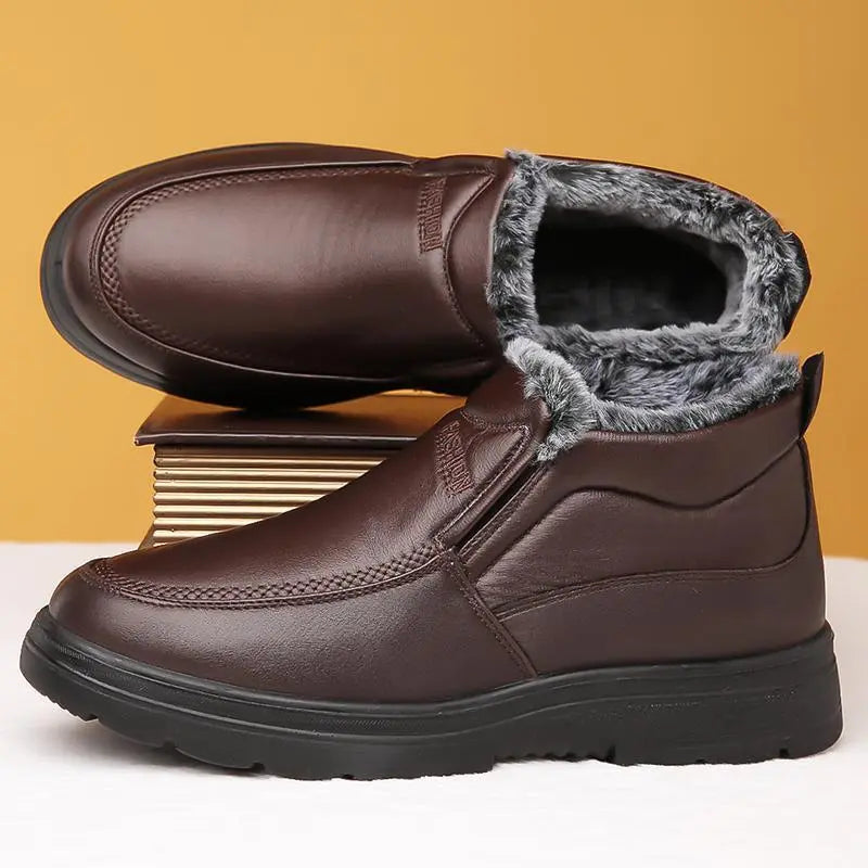 Men’s Durable Comfort Wide Fit Trainers Brown