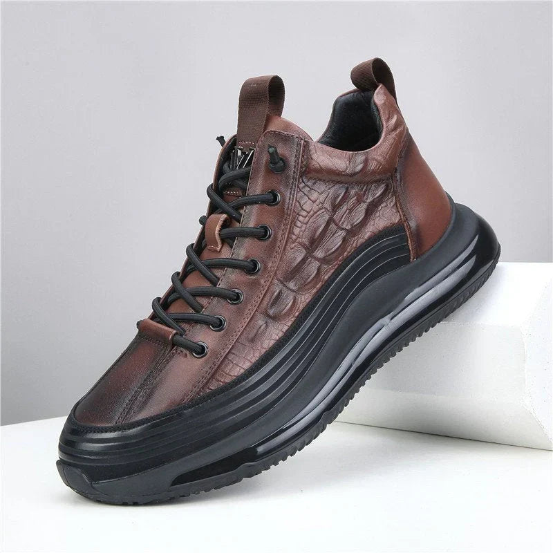Women’s Comfortable Wide Fit Leather Trainers with Arch Support