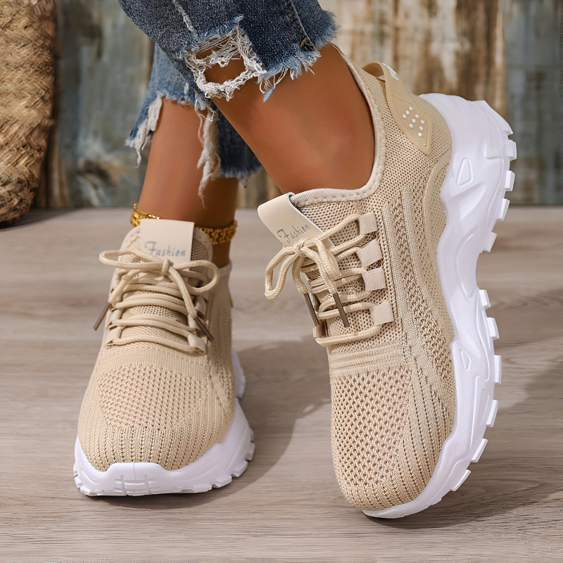 Women’s Wide-Fit Comfort Trainers
